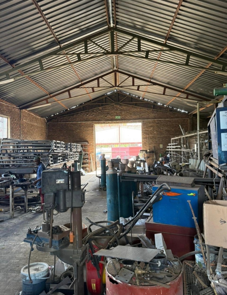 Commercial Property for Sale in Graaff-Reinet Eastern Cape